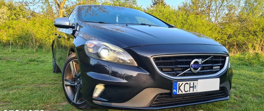 Volvo V40 cena 44900 przebieg: 229000, rok produkcji 2015 z Nowy Dwór Gdański małe 742